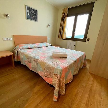 Apartamentos Pantebre 3000 帕斯底拉卡萨 外观 照片