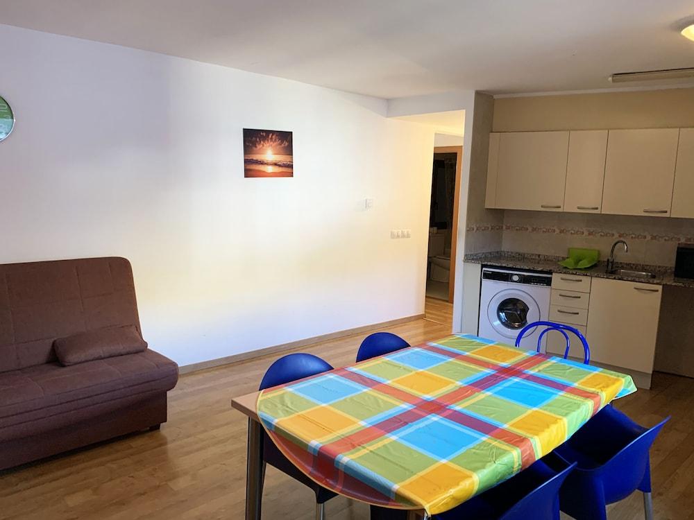 Apartamentos Pantebre 3000 帕斯底拉卡萨 外观 照片