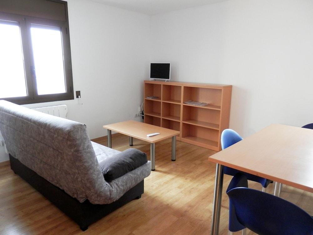 Apartamentos Pantebre 3000 帕斯底拉卡萨 外观 照片
