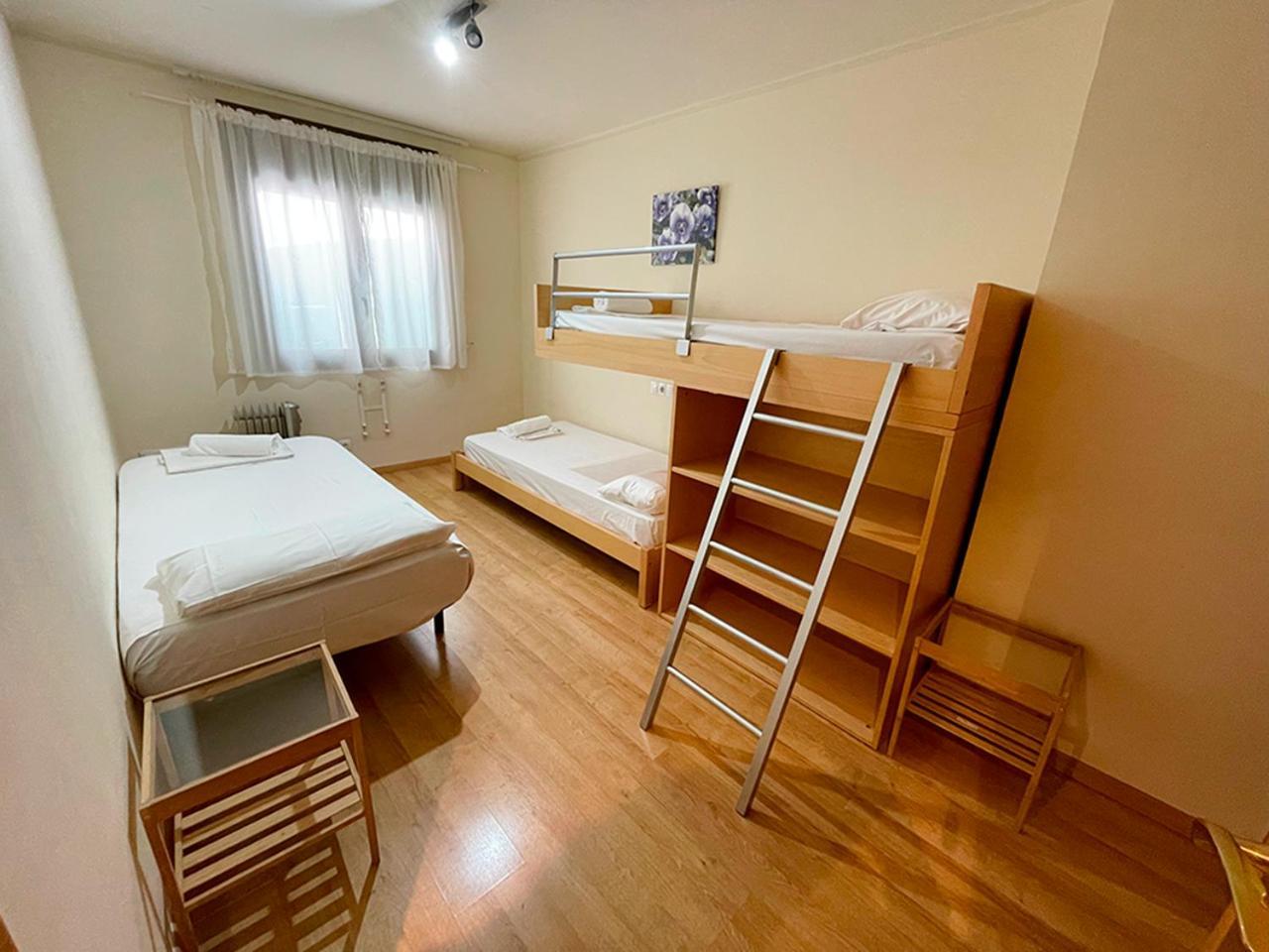 Apartamentos Pantebre 3000 帕斯底拉卡萨 外观 照片