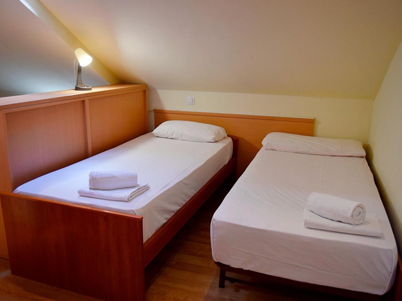 Apartamentos Pantebre 3000 帕斯底拉卡萨 外观 照片