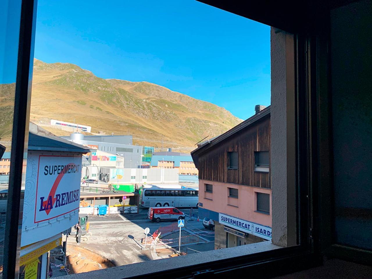 Apartamentos Pantebre 3000 帕斯底拉卡萨 外观 照片