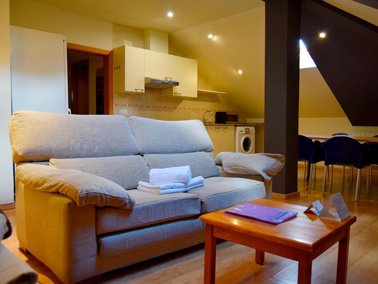 Apartamentos Pantebre 3000 帕斯底拉卡萨 外观 照片