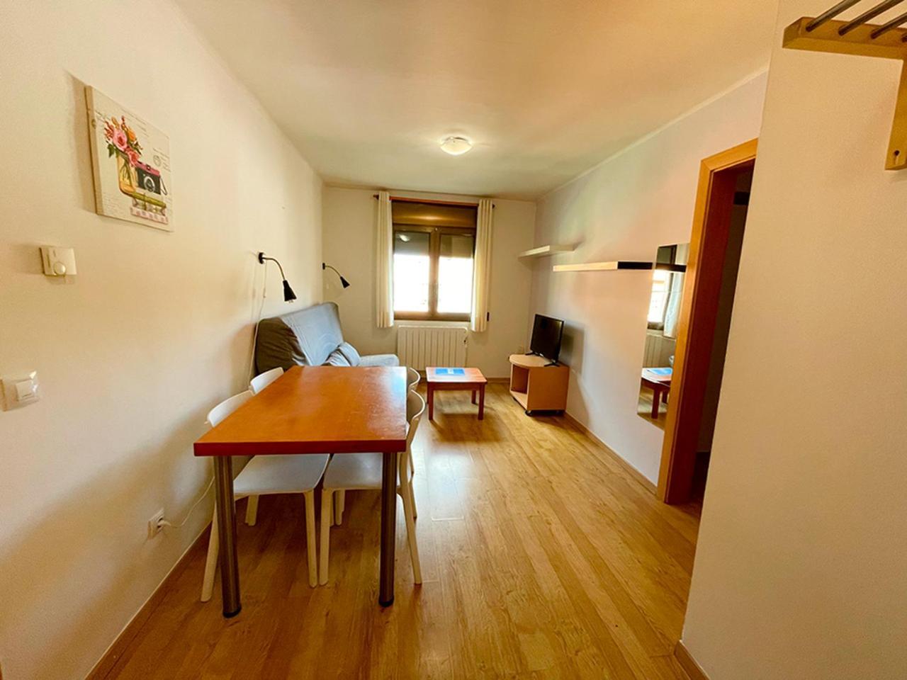 Apartamentos Pantebre 3000 帕斯底拉卡萨 外观 照片